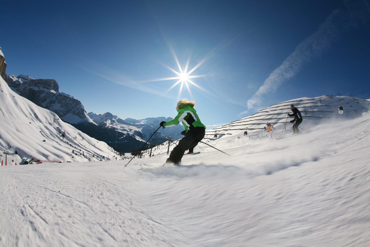 Settimana Bianca in Val di Fassa a Marzo: Guida Completa e Offerte Famiglia